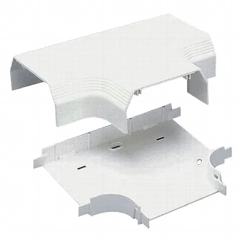 Accesorio en T, para uso con canaleta T70, Material PVC Rígido, Color Blanco Mate
