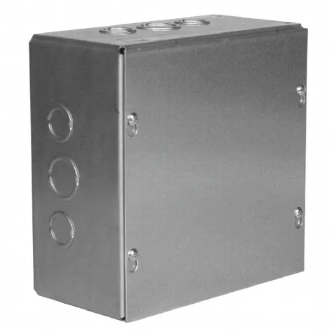 Caja Extra Grande 8 x 8 x 4/ Profundidad 4/Entradas Laterales-Finales 2 Entradas de 1/2- 3/4 y 1 Entrada de 3/4 - 1.