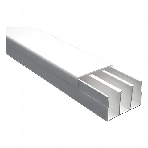 Canaleta sin troquel con tapa color blanco de PVC auto extinguible, 40 x 62 tramo 2.5m (6301-01251)