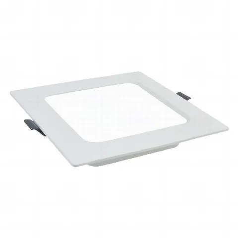 Spot Cuadrado Empotrable / 30 x 30 cm / Luz Fría / 110 V / 24 W / 2040 lúmenes / 25000 hrs / Ángulo de apertura 120° / IP20