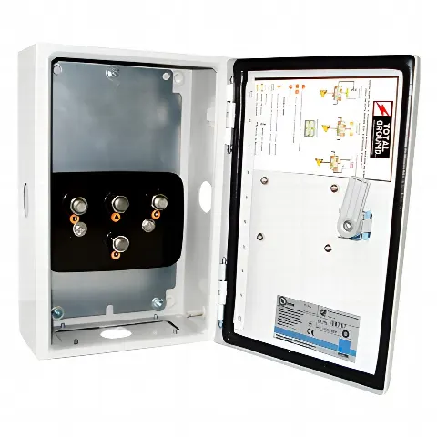Acoplador de Impedancias de 1500 Amp. Capacidad Máxima.