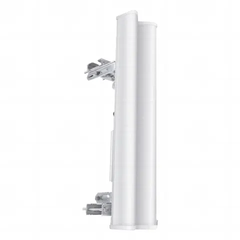 Antena sectorial para radio estaciones base airMAX de 120 grados de cobertura horizontal, 2 GHz (2.3-2.7 GHz) de 15 dBi