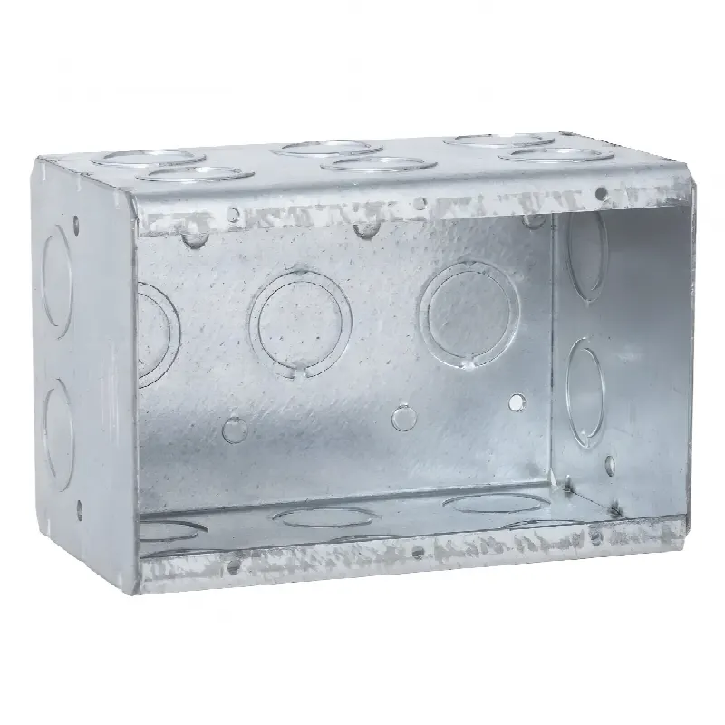 Caja Multigang de 3 Gangs/ Profundidad de 3-1/2/ 19 Entradas de 1/2 - 3/4.