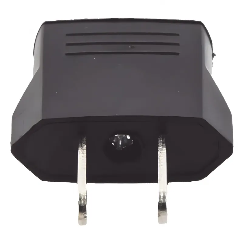 Adaptador de enchufe europea a americano, Calidad PREMIUM @ 6 A ; 110 - 250 Vca