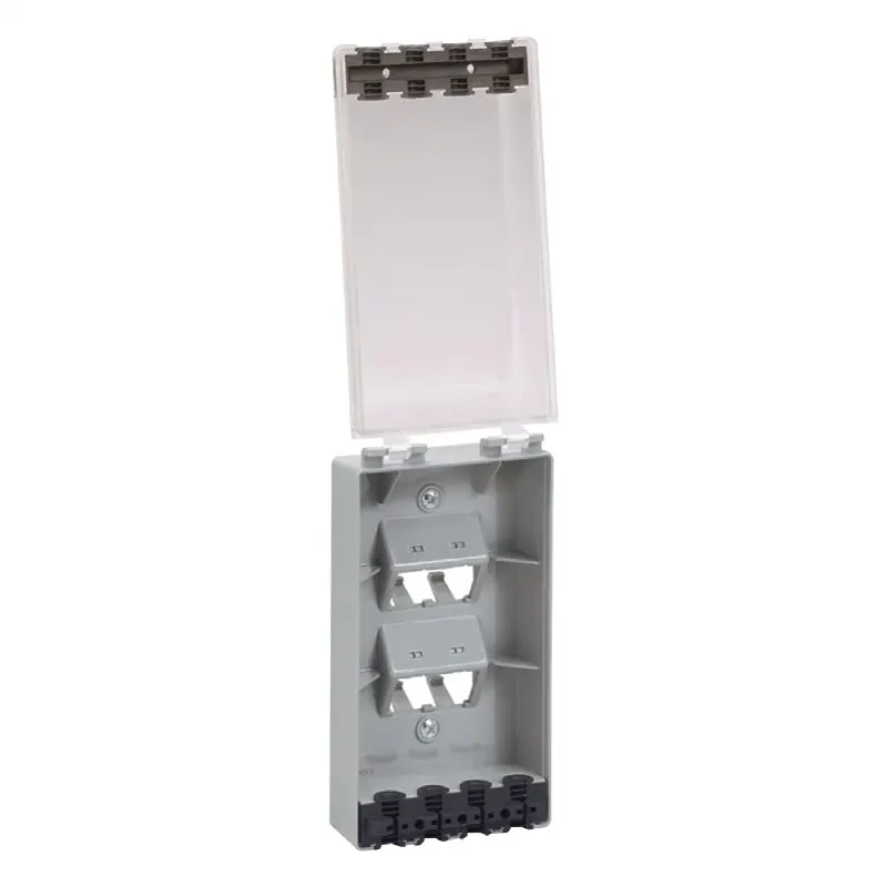 Placa de Pared Vertical, Resistente al Agua con Protección IP56, Acepta 4 Módulos Mini-Com, Color Claro