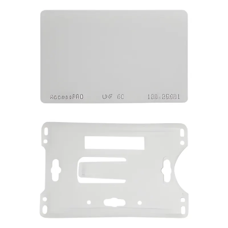 Kit de  Tag UHF tipo Tarjeta para lectoras de largo alcance 900 MHZ / EPC GEN 2 / ISO 18000 6C / No imprimible / Incluye porta tarjeta